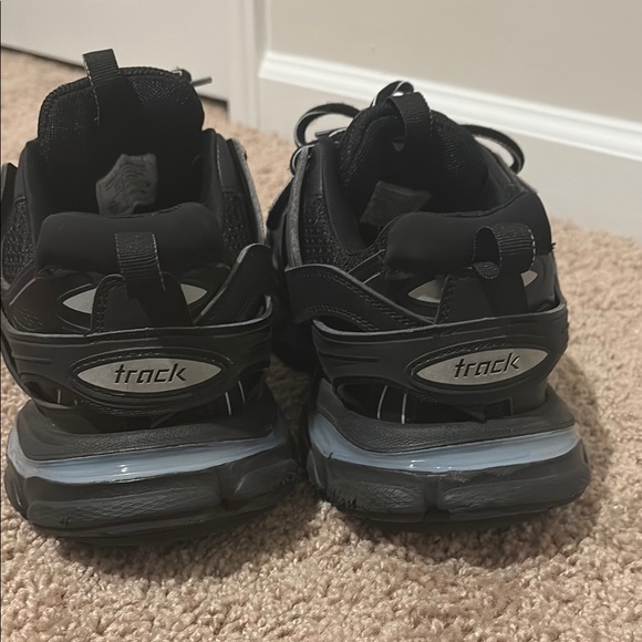 Balenciaga Black Men's Shoes - Picture 3 of 5